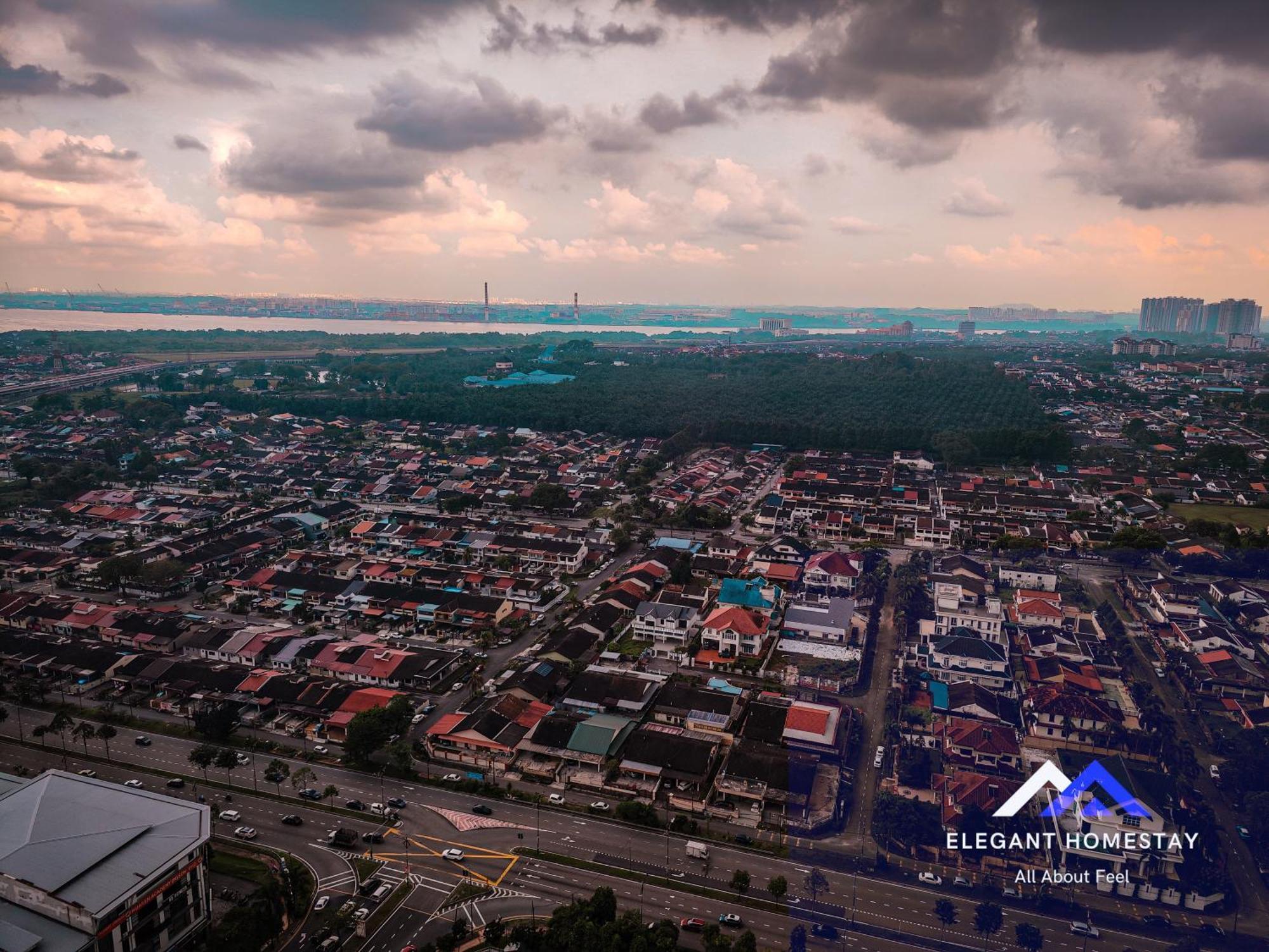 Mosaic Southkey Midvalley By Elegant Johor Bahru Exterior photo